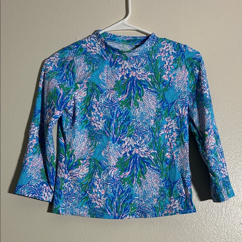 Lilly Pulitzer Bobby Rashguard Blue and Pink Swirl Top spf 50+ protection